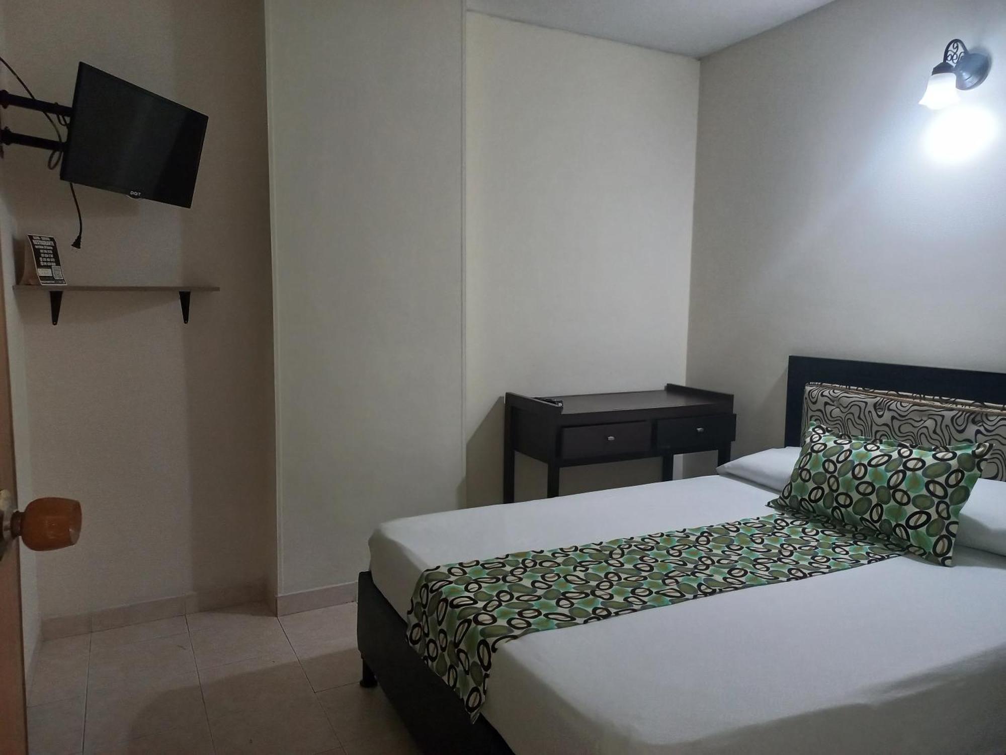 Hotel Los Tunjos Pereira Zewnętrze zdjęcie